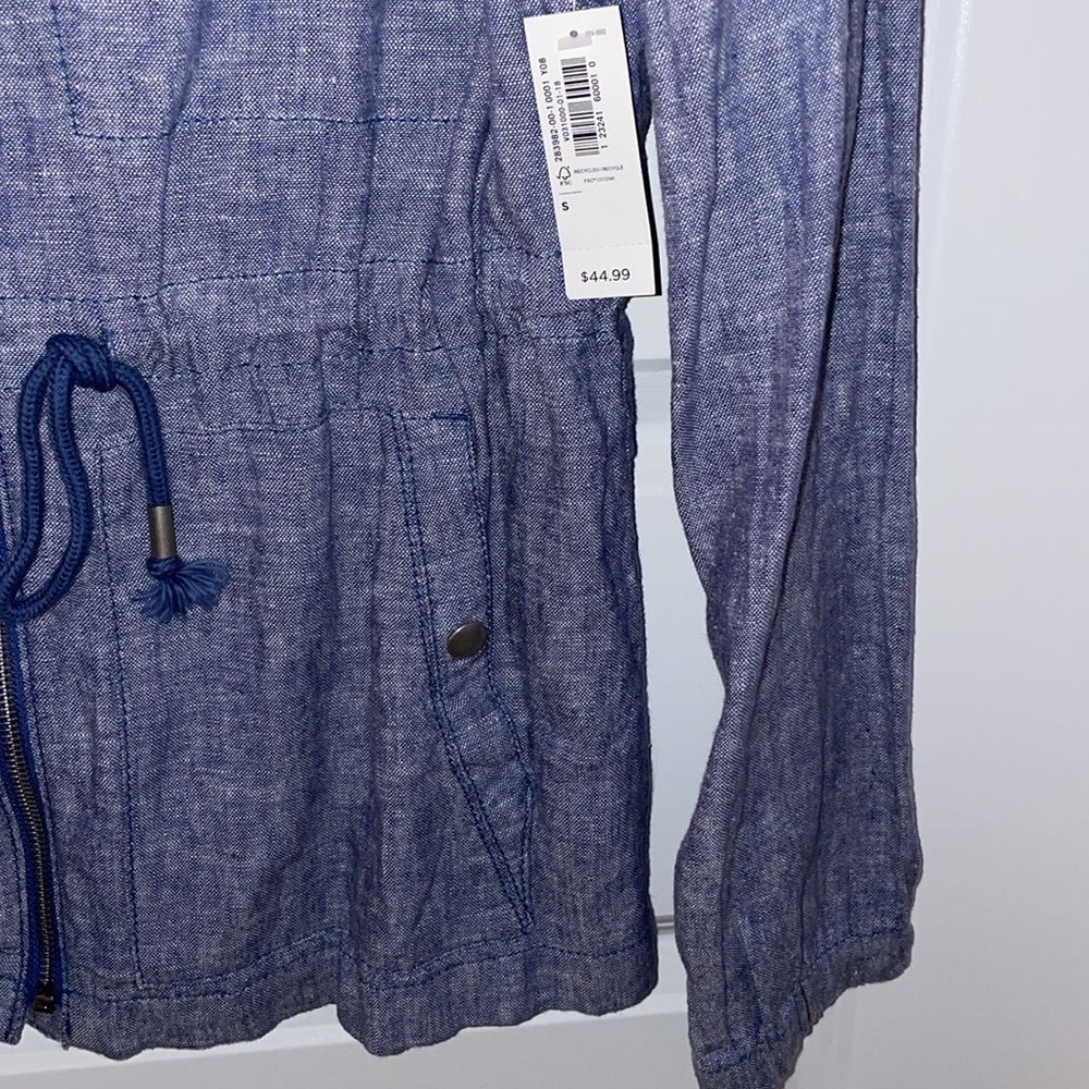 Old Navy Women’s Chambray Linen-blend Field Jacket - Picture 7 of 14